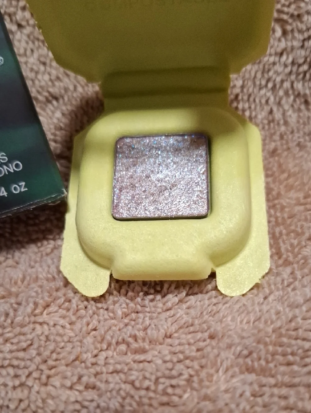 Half Magic Eyeshadow Single